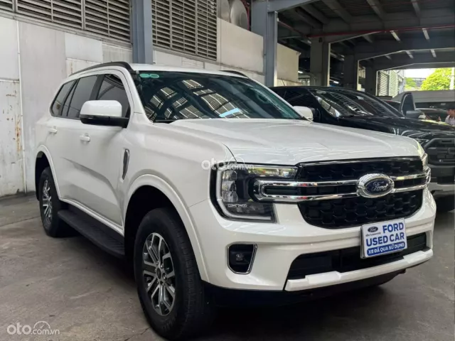 Ford Everest Ambiente 2.0 AT 4×2 2025