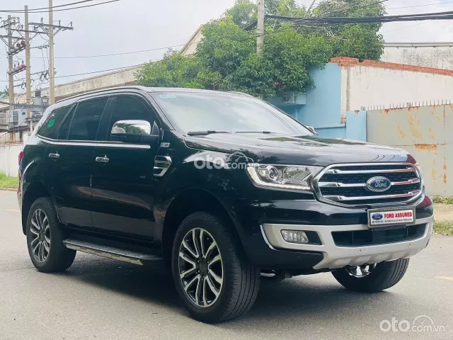 Ford Everest Titanium 2.0 AT 4×2 2018