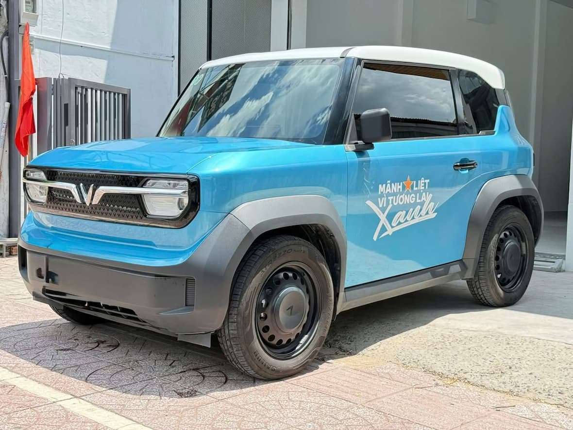VinFast VF 3 2025 Màu xanh
