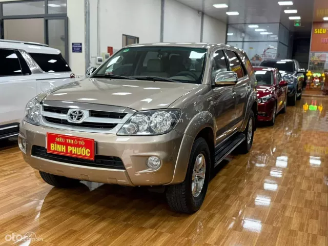 Toyota Fortuner 2.7 V 4X4 AT 2007