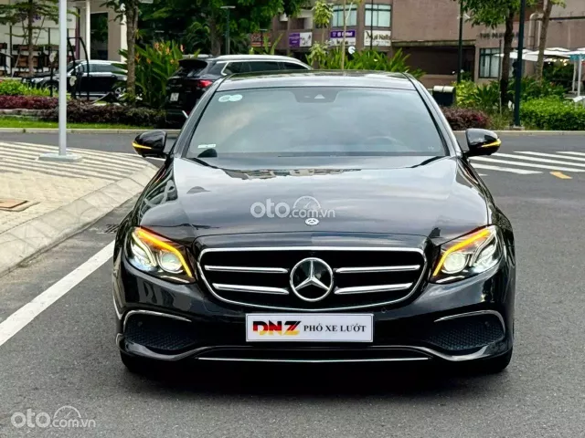 Mercedes-Benz E200 Sport 2020