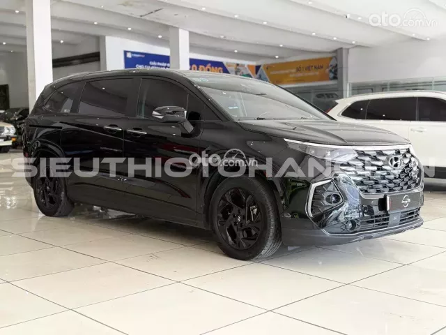 Hyundai Custin 2.0T-GDi Cao cấp 2023