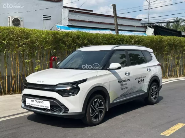 Kia Carens 1.5G Luxury 2022