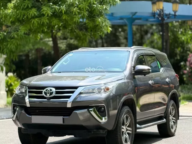 Toyota Fortuner 2.7 V 4X2 AT 2018
