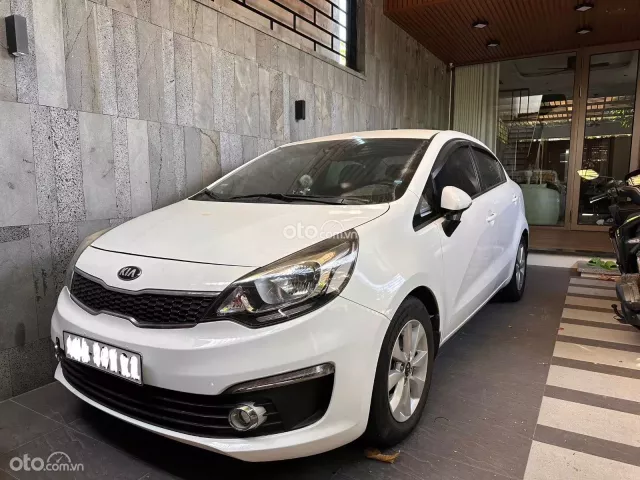 Kia Rio 1.4 AT 2017