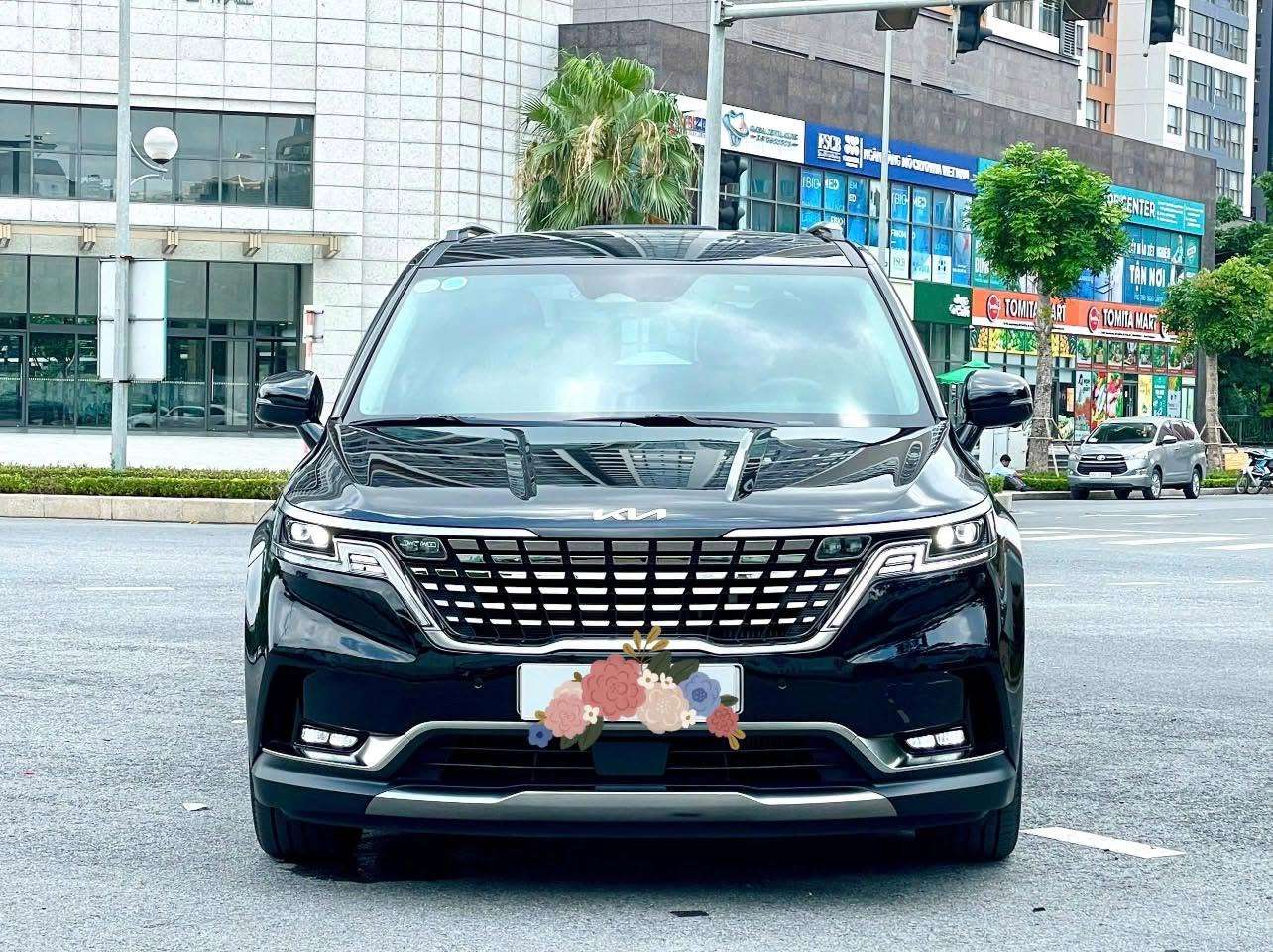 Bán xe Kia Carnival Signature 2.2D 2024 màu đen