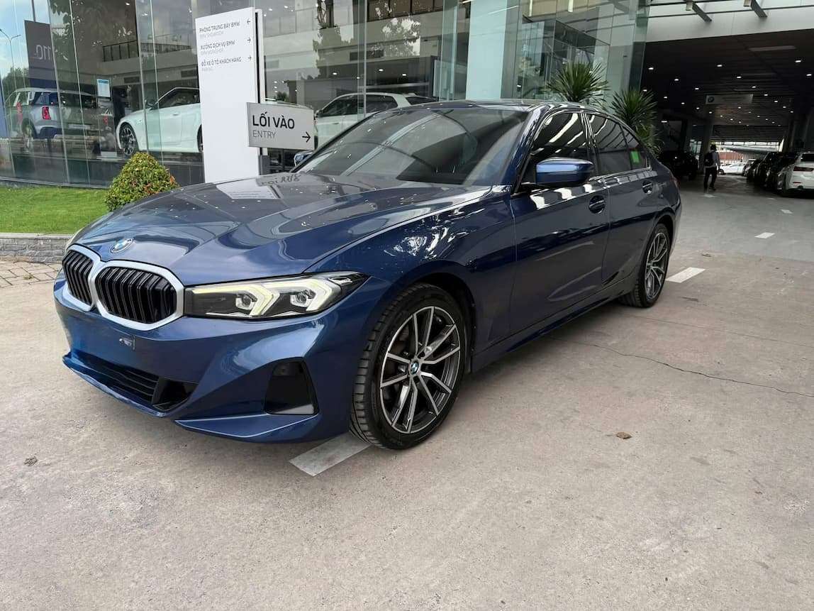 BMW 320i Sportline sx 2024