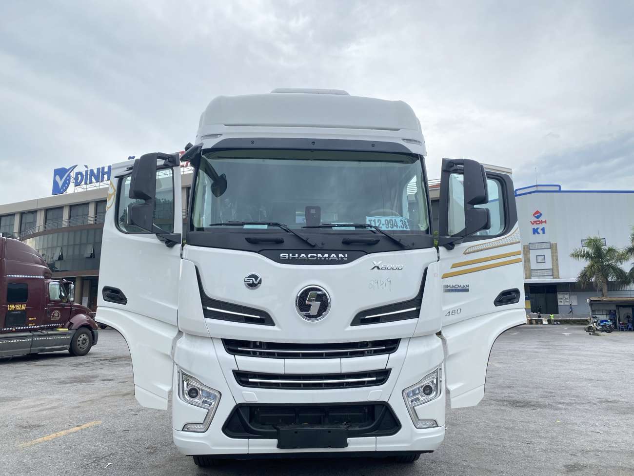 Bán đầu kéo Shacman 2 cầu 460hp X6000