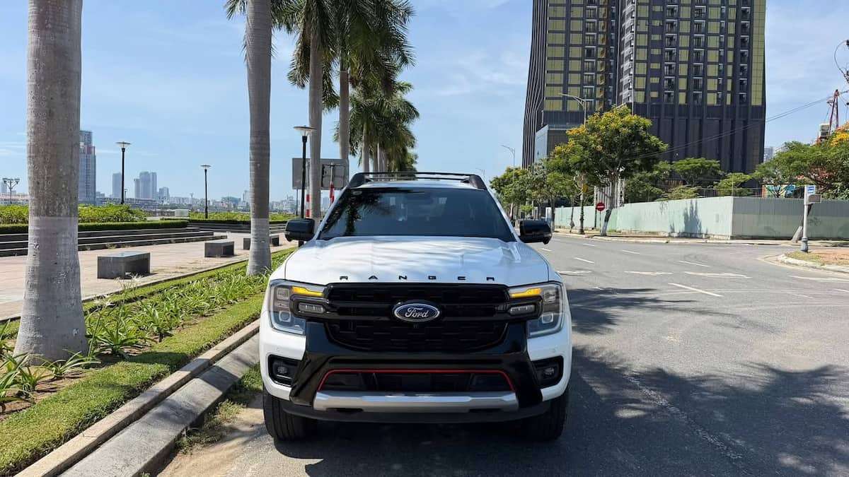 Bán xe Ford Ranger Stomtrak 2024