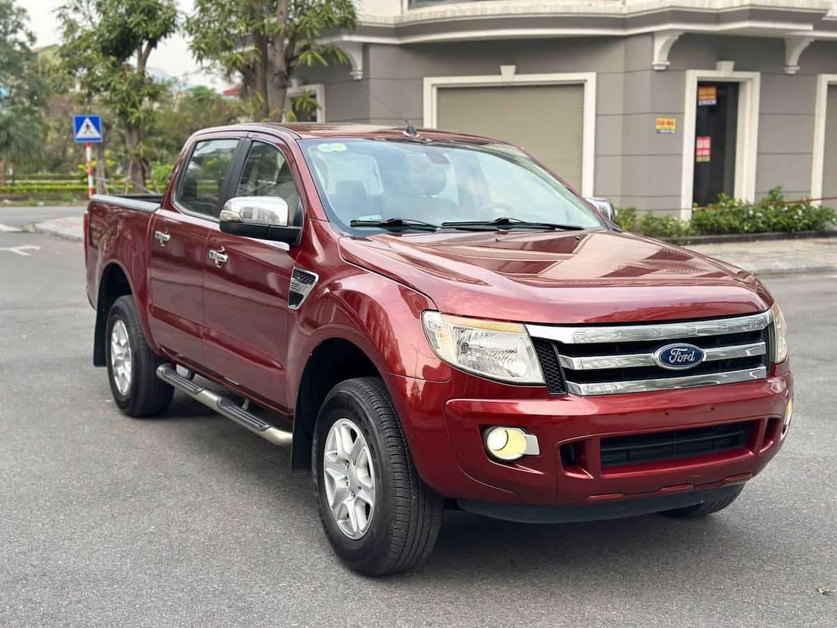Bán xe Ford Ranger XLT 2015