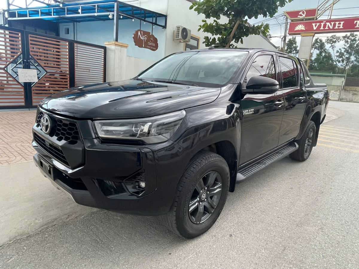 Bán xe Hilux 2024 AT số tự động 1 cầu