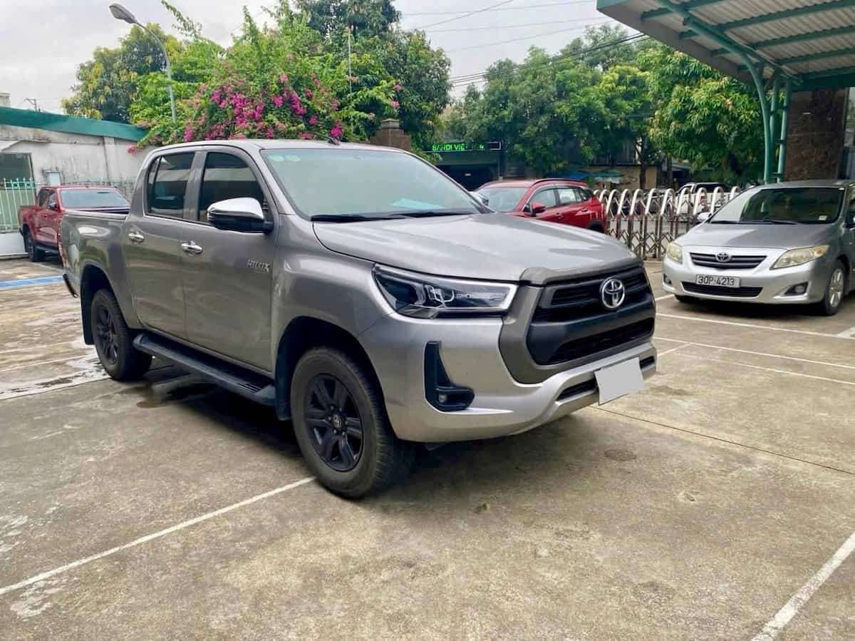 Bán xe Hilux AT 1 cầu 2021