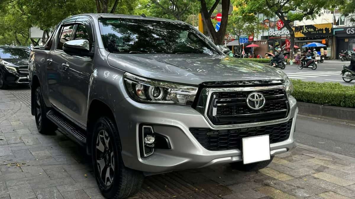 Bán xe Hillux 2019 2 cầu