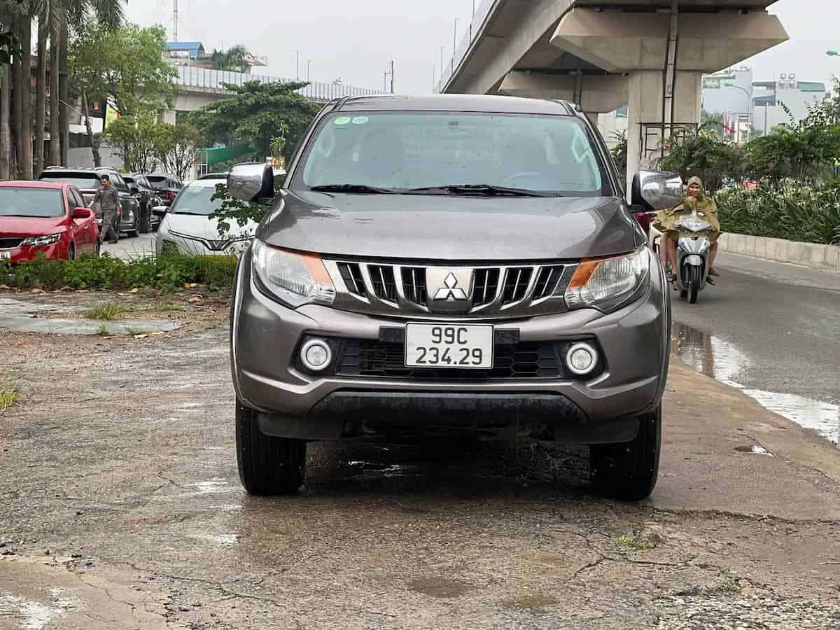 Bán xe Triton 2019 AT 1 cầu