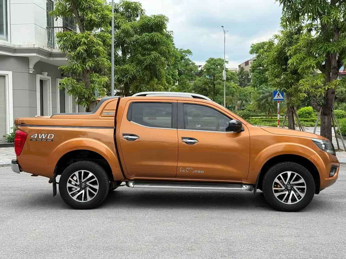 Nissan Navara 2020 số tự động 2 cầu