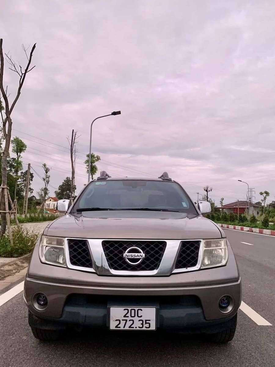 Nissan Navara sản xuất 2013 bản full 2 cầu