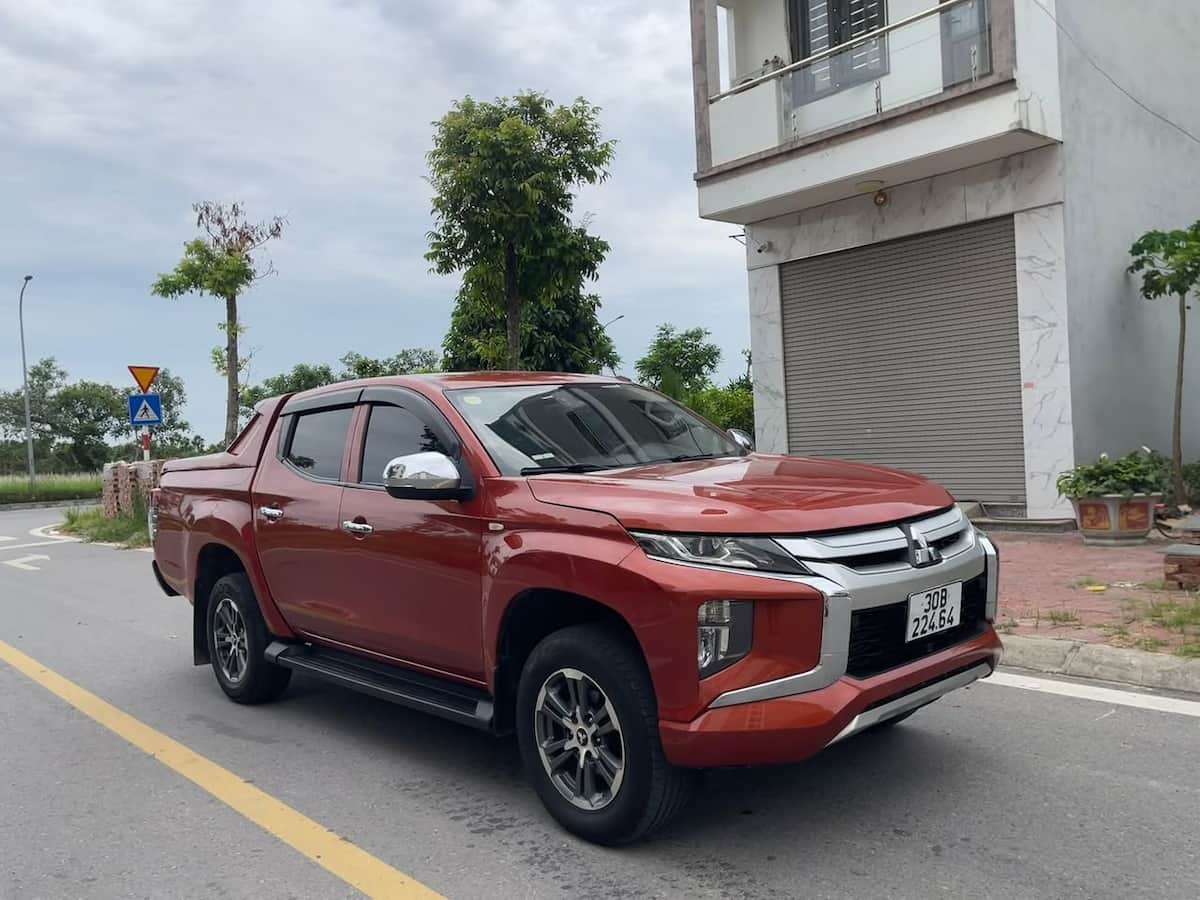 Bán xe Triton 2020 số tự động 1 cầu