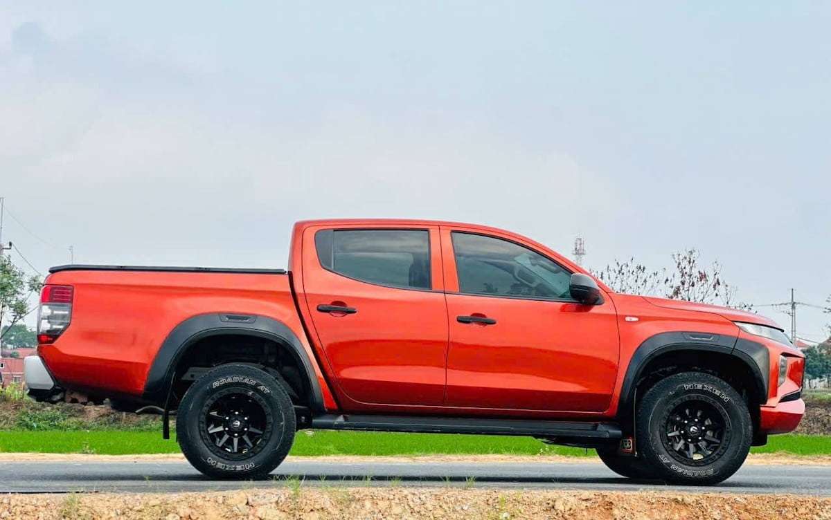 Mitsubishi triton AT đời 2019
