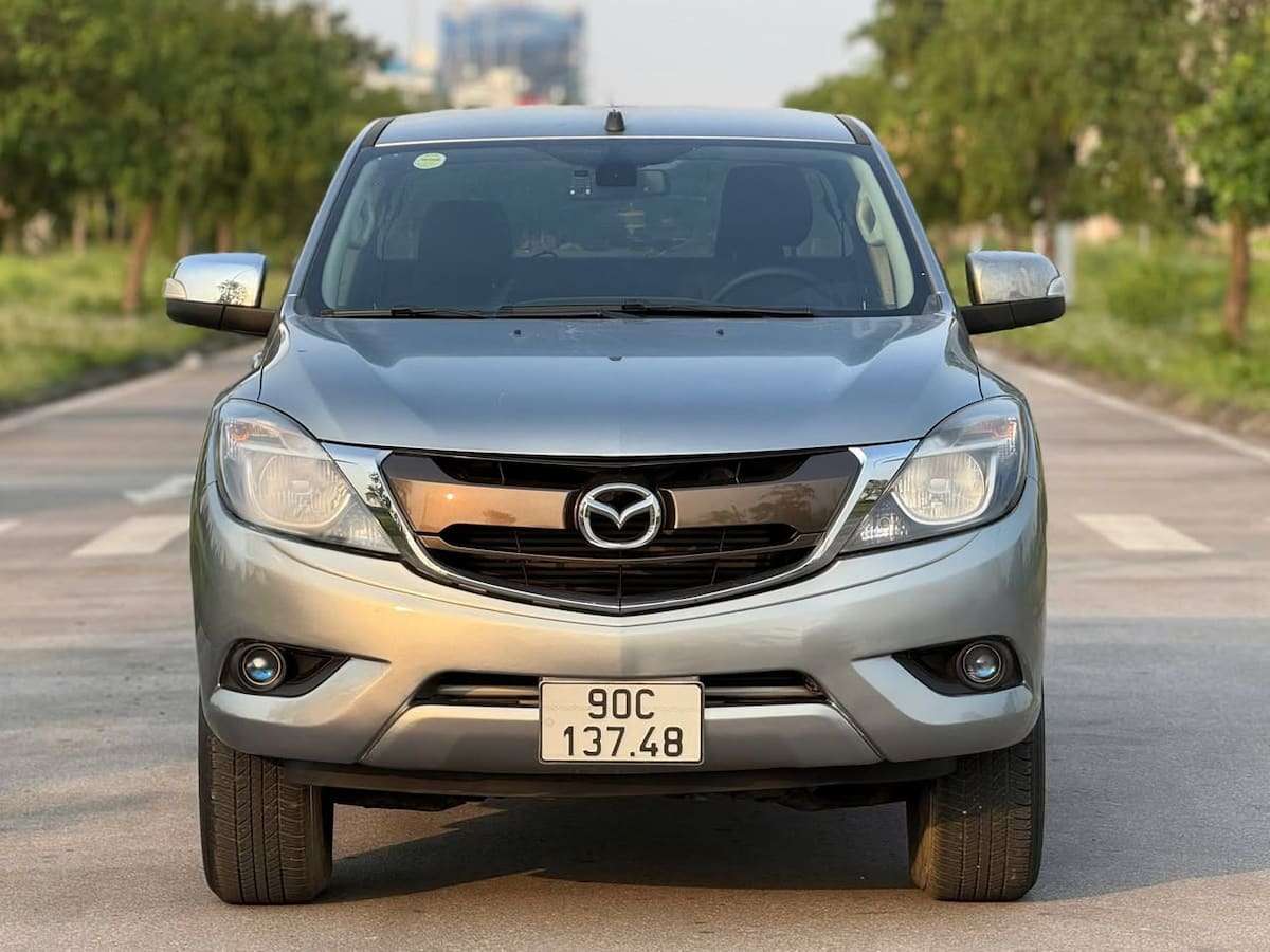 Bán xe Mazda BT50 2.2AT 2015
