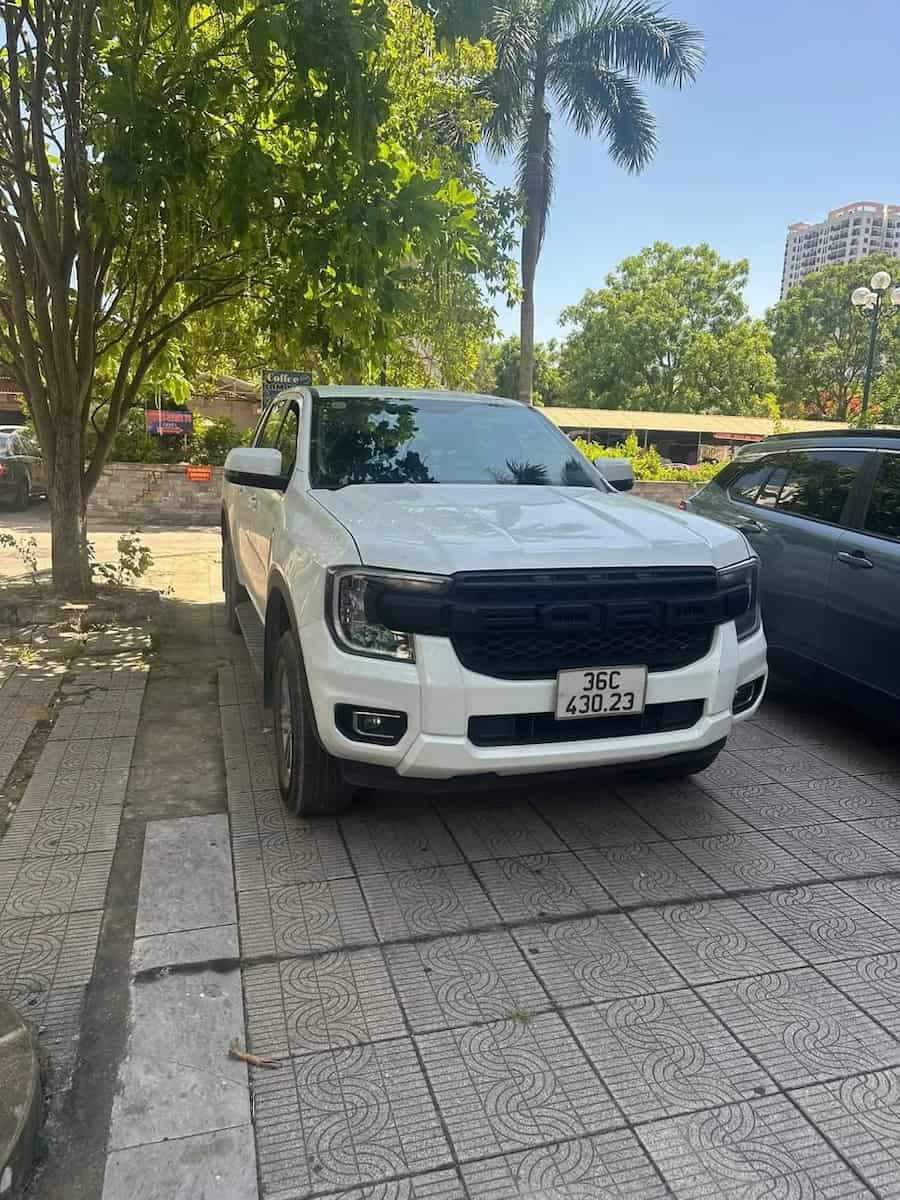 Bán xe Ford Ranger XLS 4×2 AT 2023