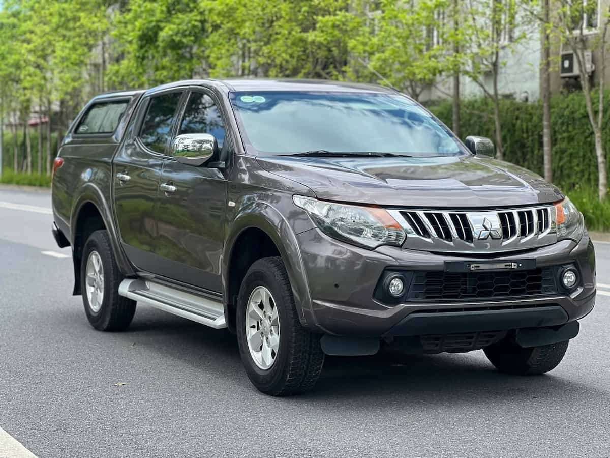 Bán xe Triton 2017 bản 1 cầu AT