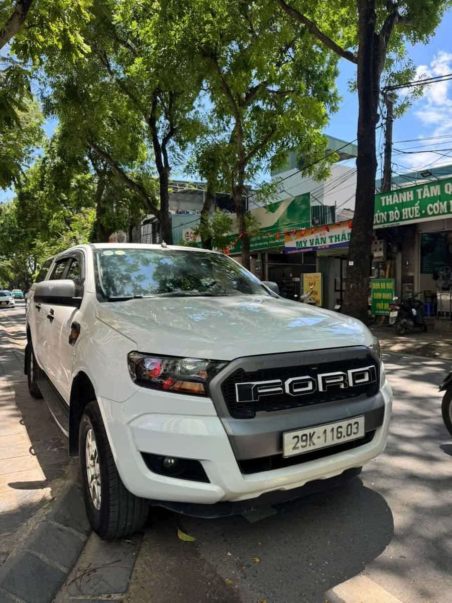 Bán xe Ford Ranger Xls 2017 máy dầu 2.2 AT