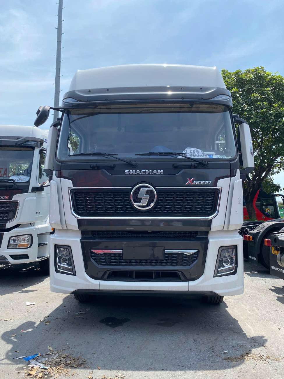 Bán đầu kéo Shacman 2 cầu 400hp X5000