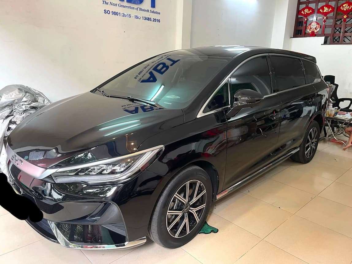 CẦN BÁN BYD M6 EV 2025