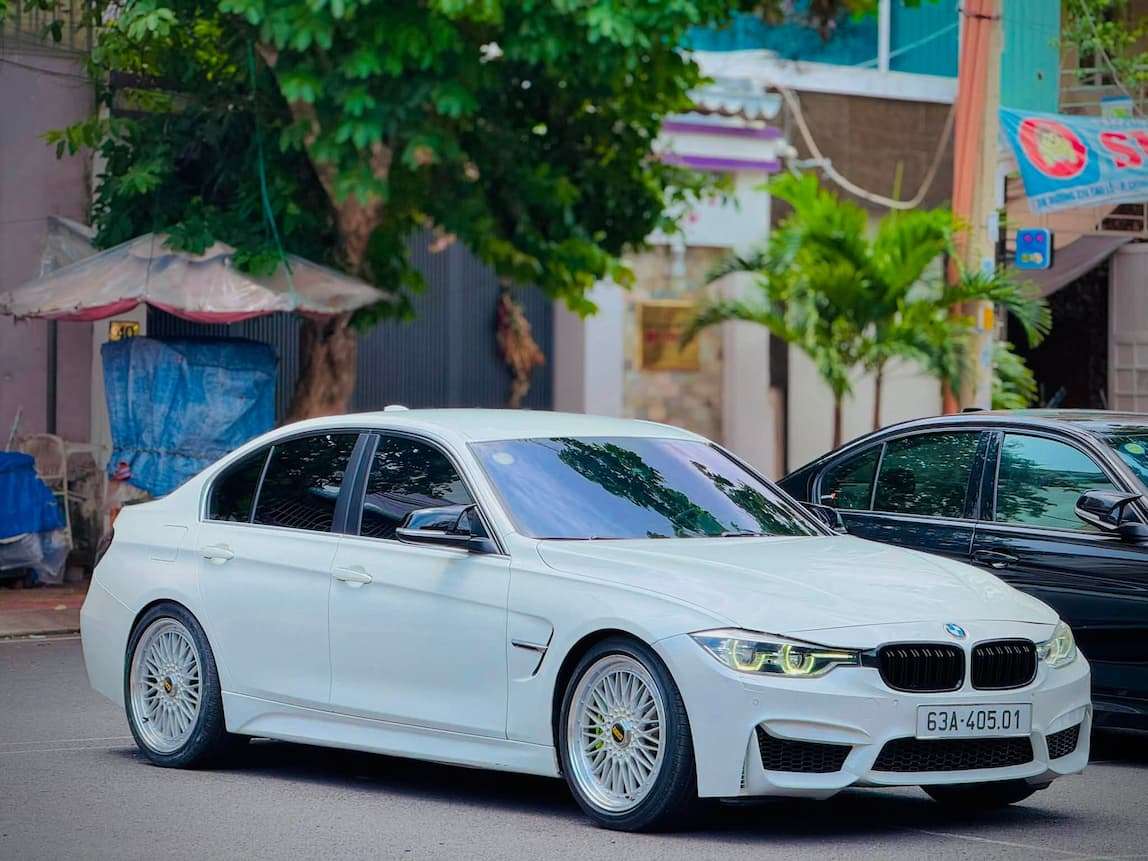 BMW 320i 2018 F30 Máy B48 Dẫn Động Cầu Sau RWD