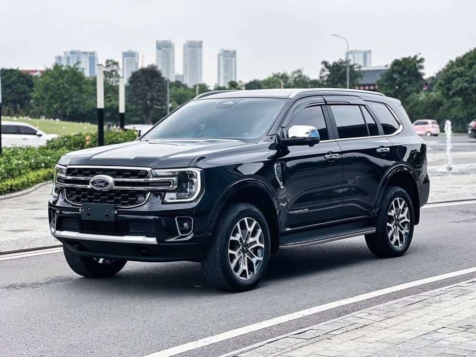 Ford Everest Titanium 4×2 2025