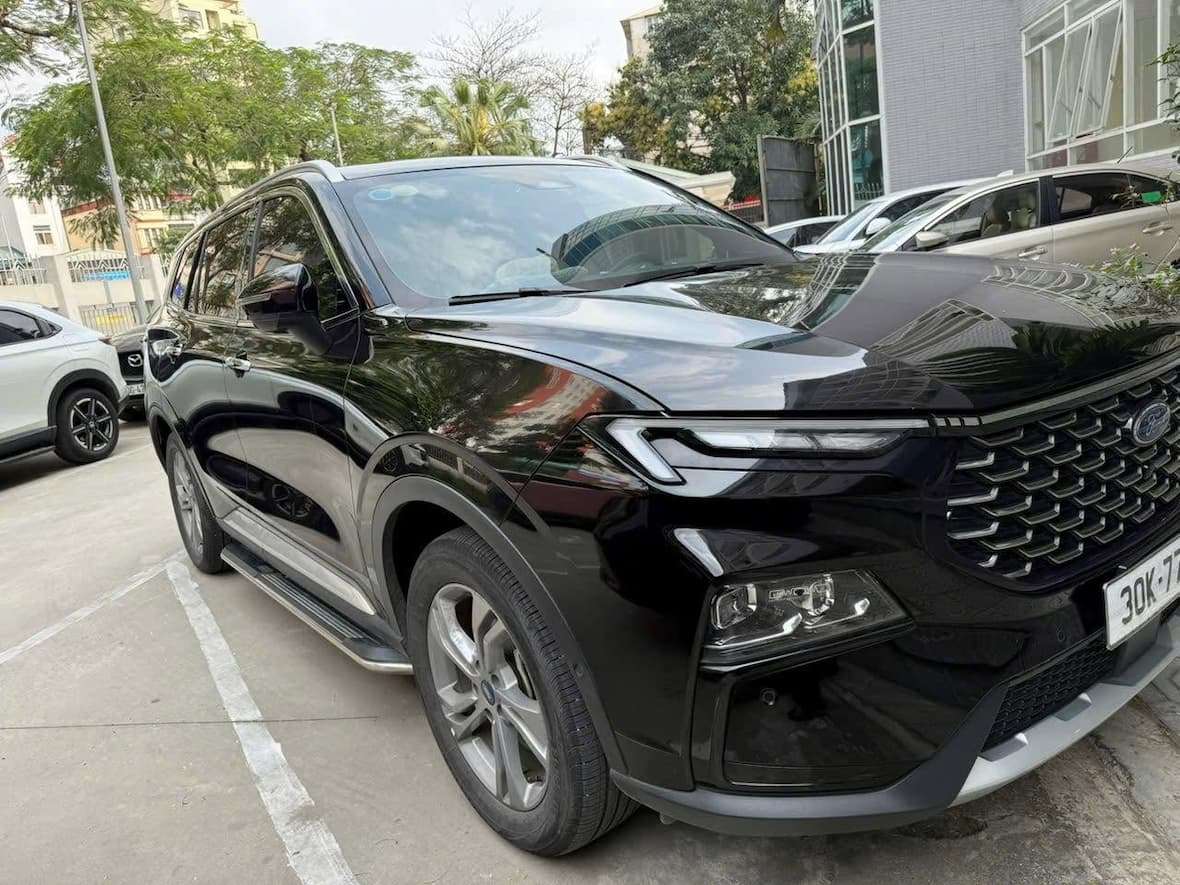 Ford Territory bản titatium 2023