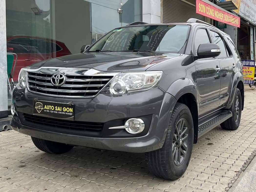 Fortuner 2016 máy xăng 1 cầu số tự động