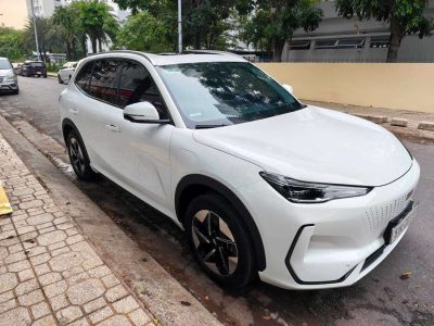 GEELY EX5 MAX 2025 – Trắng Ngọc Trinh