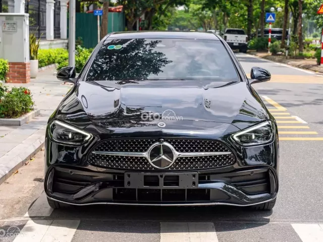 Mercedes-Benz C300 AMG 2022