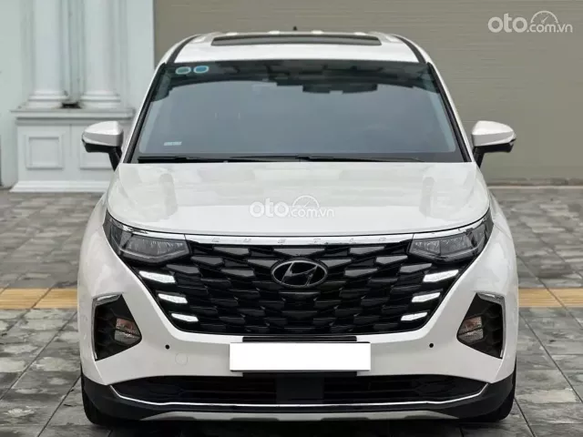 Hyundai Custin 2.0T-GDi Cao cấp 2023