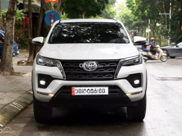 Toyota Fortuner 2.4G 4×2 AT 2022