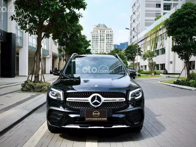 Mercedes-Benz GLB 200 AMG 2022