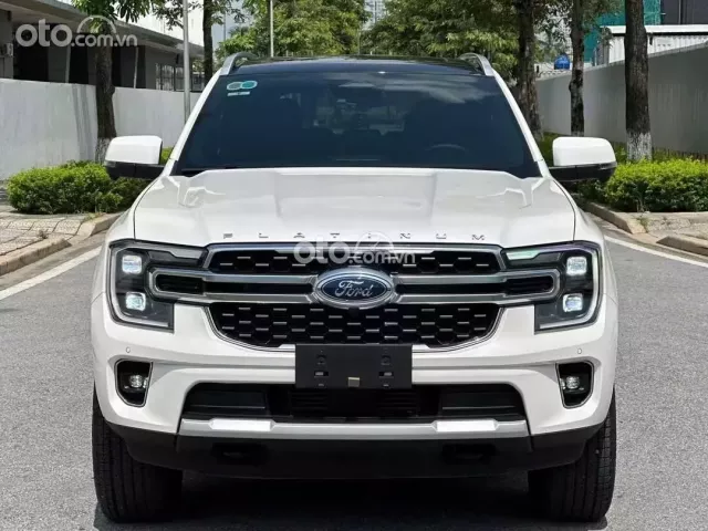 Ford Everest Platinum 2.0L 4×4 AT 2025