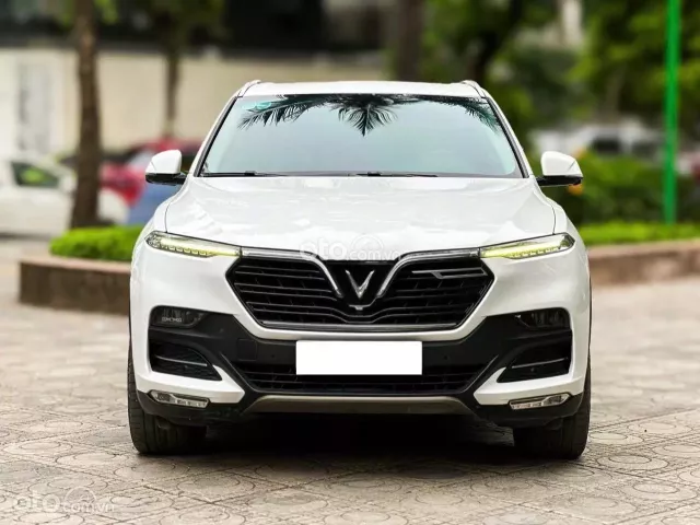 VinFast LUX SA2.0 Cao cấp 2020