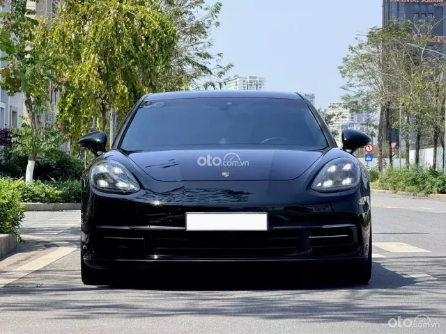 Porsche Panamera 4 Executive 2019
