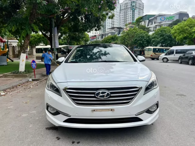 Hyundai Sonata 2.0L-6AT 2015