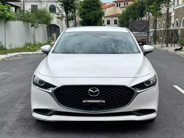 Mazda 3 Sedan 1.5L Deluxe 2022