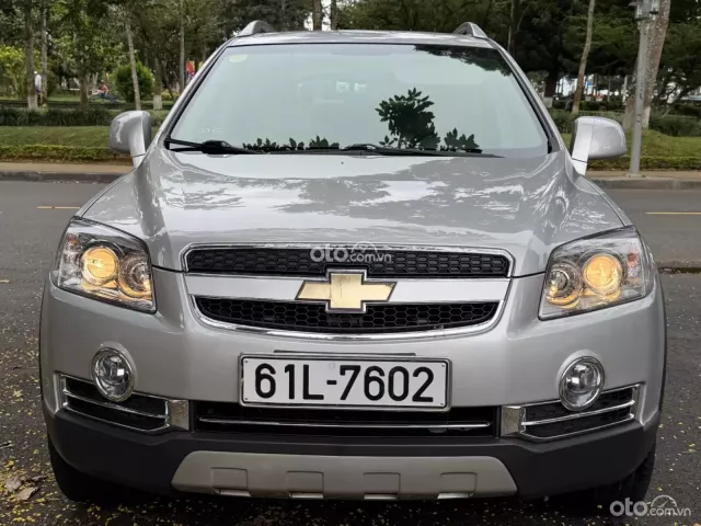 Chevrolet Captiva LT 2.4 MT 2009
