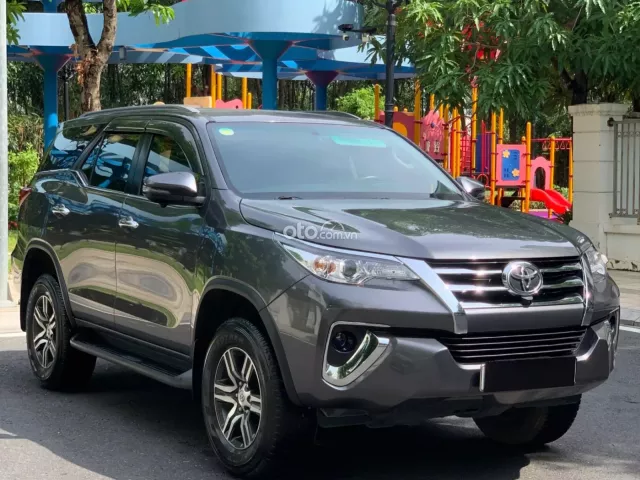 Toyota Fortuner 2.7V 2018