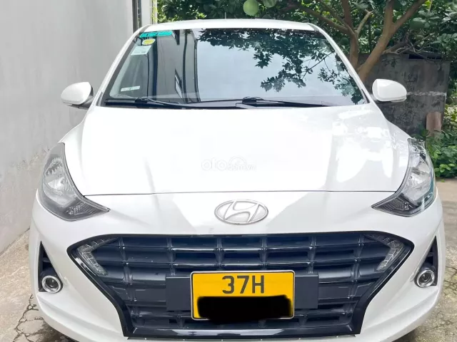 Hyundai Grand i10 Hatchback 1.2 AT 2024