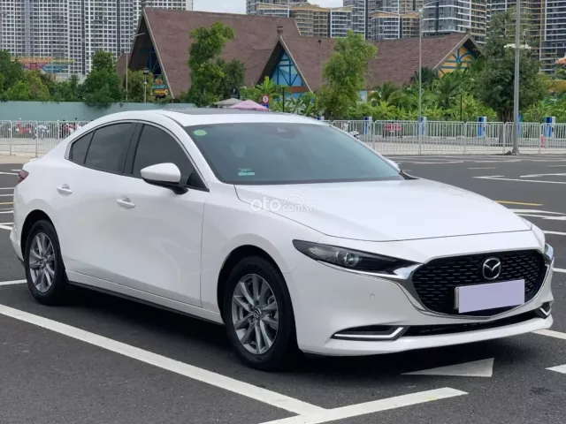 Mazda 3 Sedan 1.5L Premium 2024