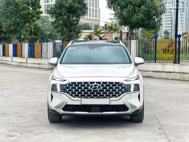 Hyundai Santa Fe 2.2 Dầu Cao cấp 2024