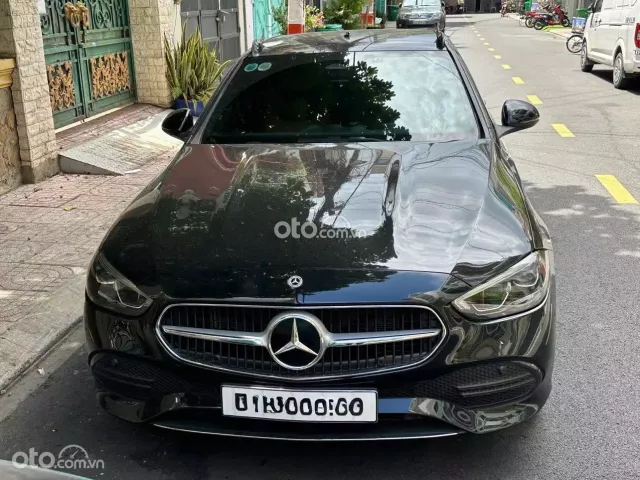 Mercedes-Benz C200 Avantgarde Plus 2023