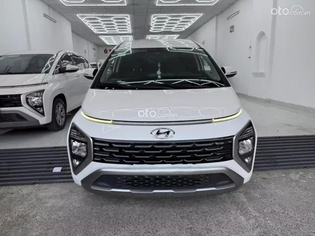 Hyundai Stargazer 1.5 AT Tiêu chuẩn 2024