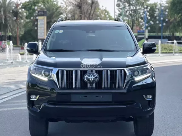 Toyota Land Cruiser Prado VX 2022